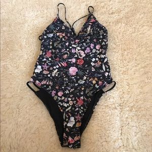 L*Space Swimsuit One Piece 💋Wild Side